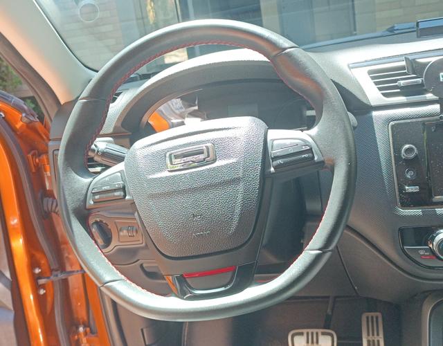 观致5 SUV 2017款 1.6T 自动 尊贵型 (国Ⅴ) 