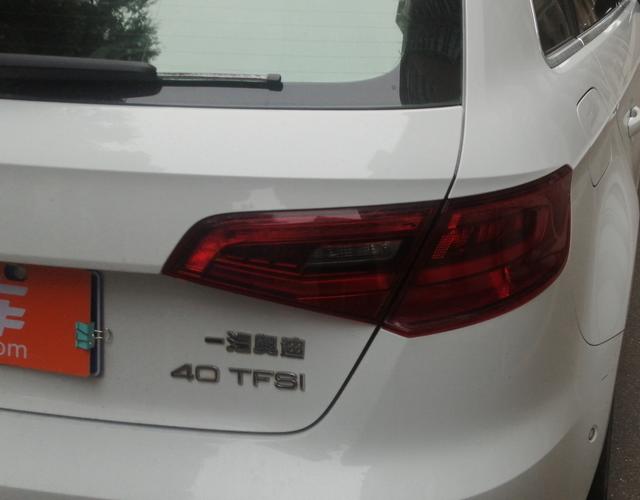 奥迪A3 40TFSI 2015款 1.8T 自动 汽油 豪华型Sportback (国Ⅴ) 