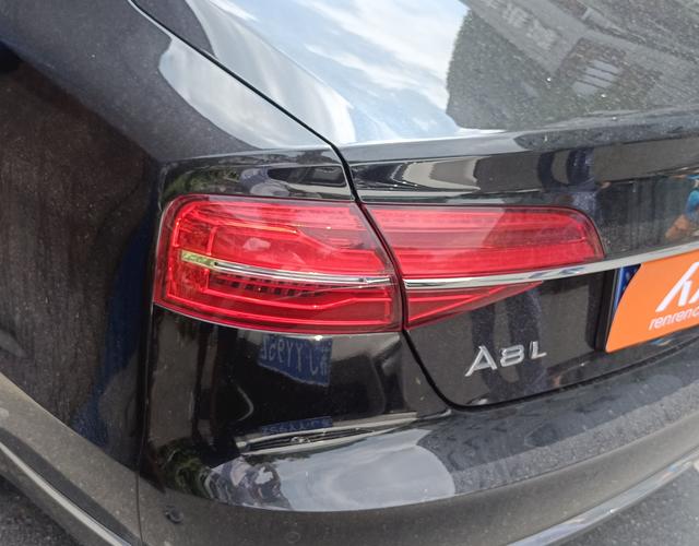 奥迪A8L 50 [进口] 2014款 3.0T 自动 汽油 豪华型 