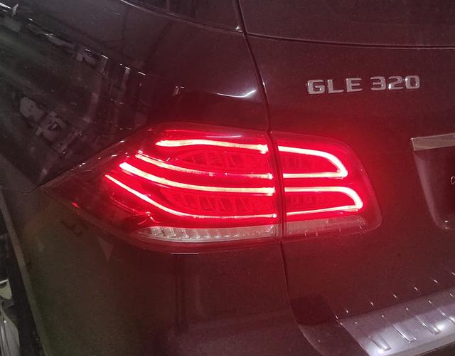 奔驰GLE级 GLE320 [进口] 2018款 3.0T 自动 动感型臻藏版 