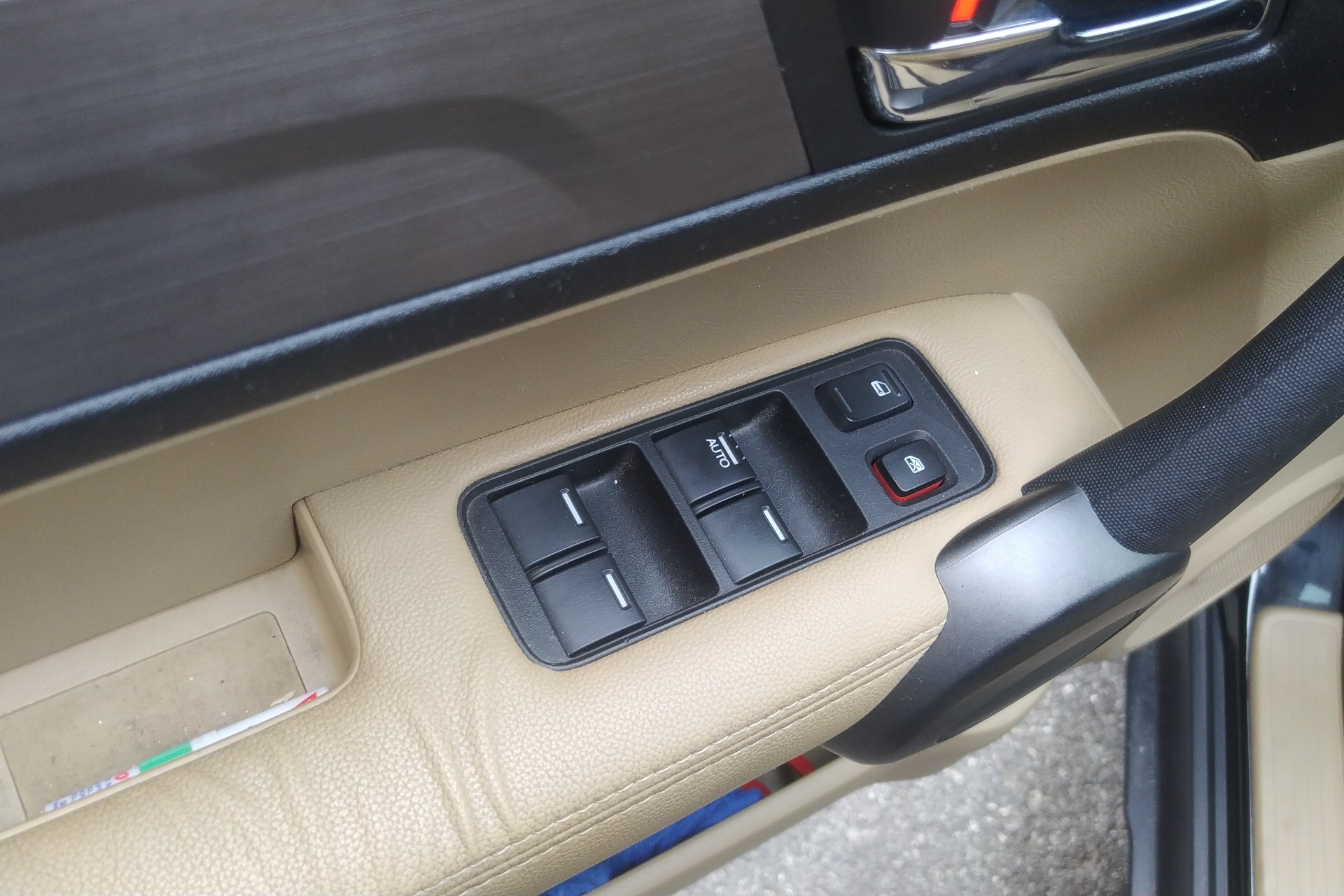 本田CR-V 2010款 2.4L 自动 四驱 尊贵型 (国Ⅳ) 