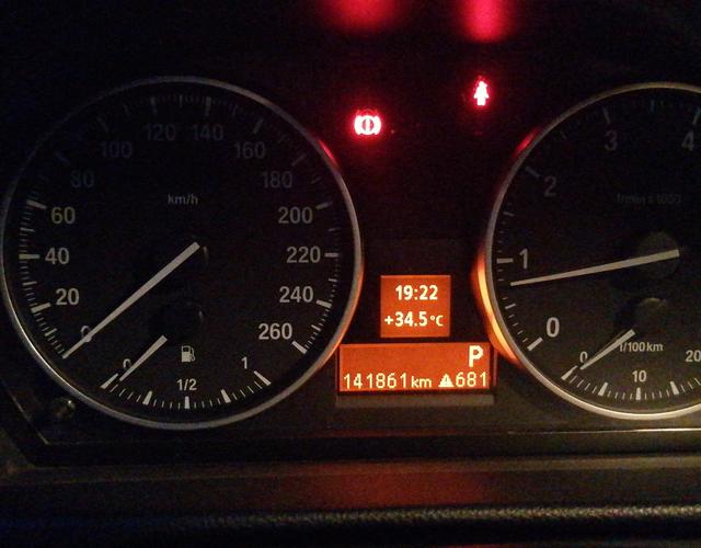 宝马3系 320i [进口] 2010款 2.0L 自动 汽油 豪华版 
