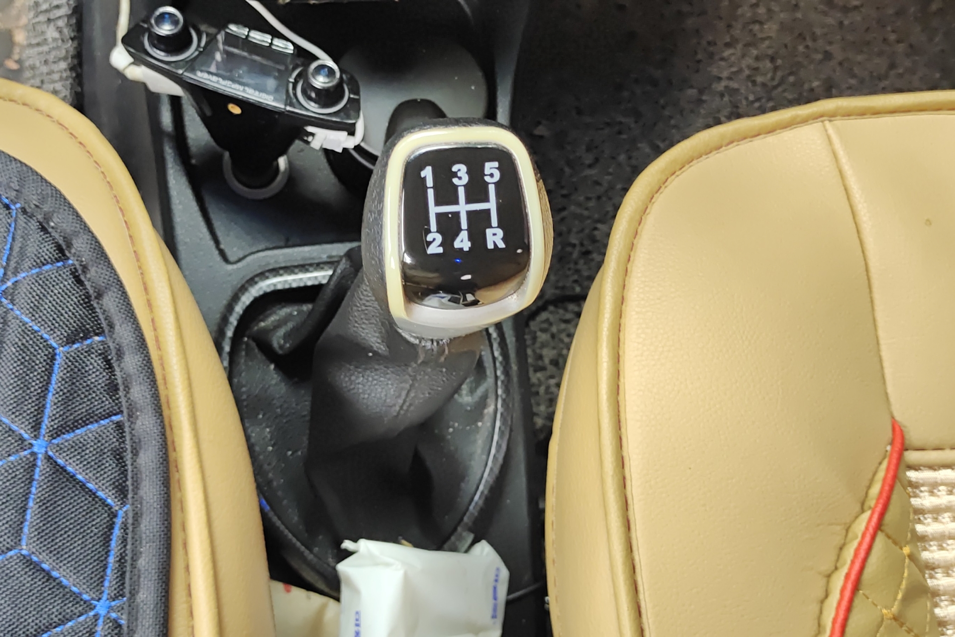 金杯智尚S30 2014款 1.5L 手动 前驱 舒适型 (国Ⅳ) 