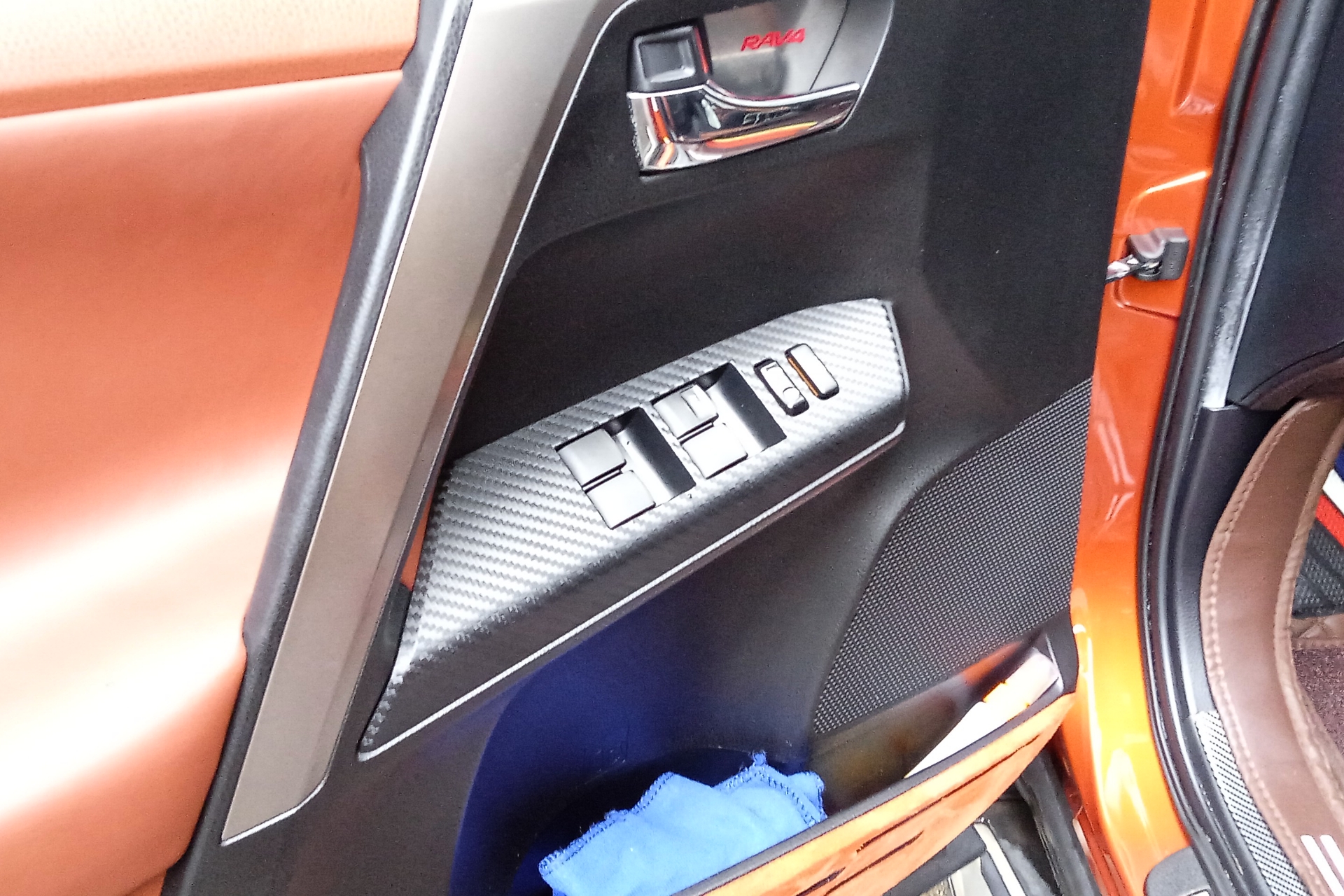 丰田RAV4 2013款 2.5L 自动 四驱 尊贵型 (国Ⅳ) 