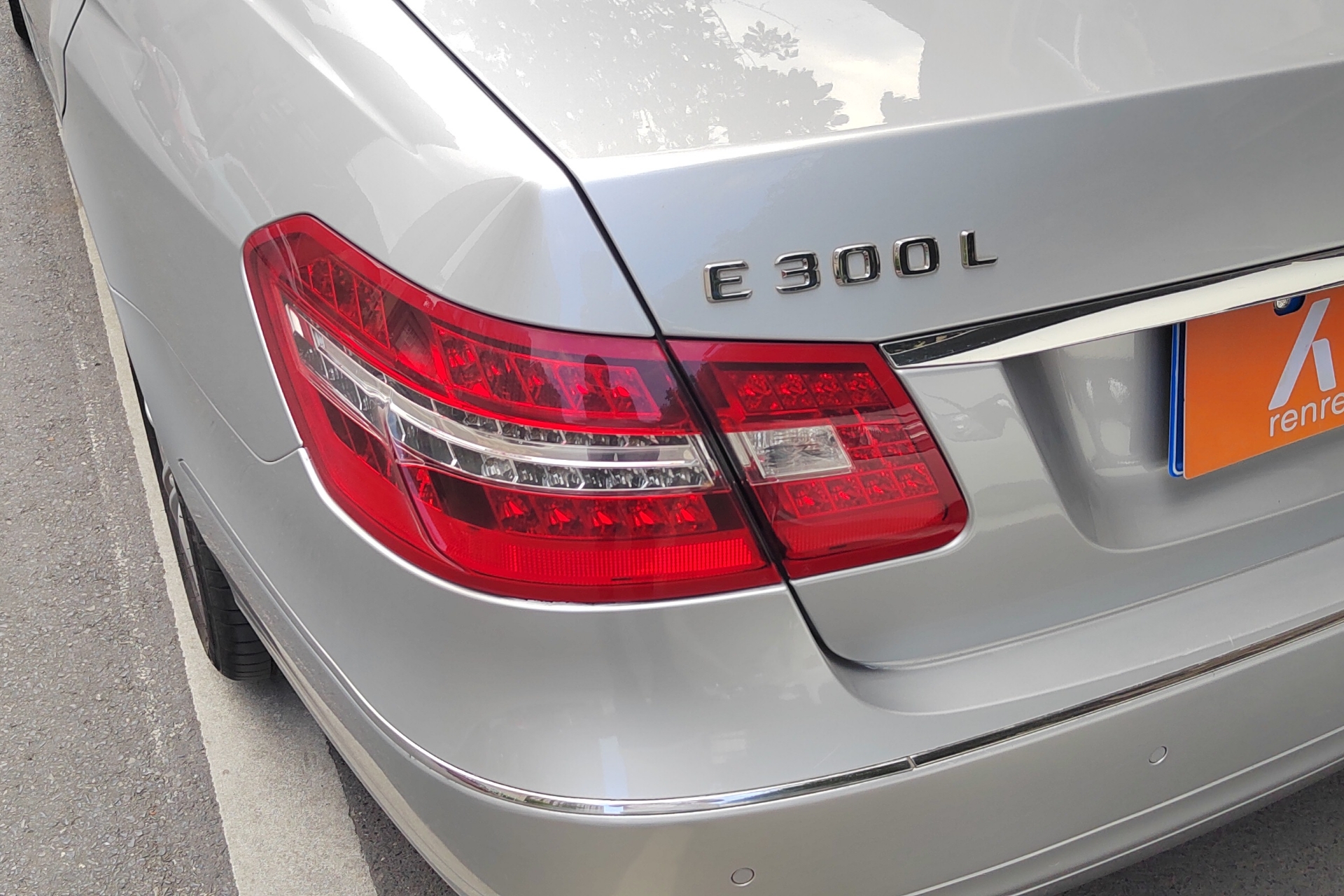 奔驰E级 E300L 2012款 3.0L 自动 汽油 时尚型 (国Ⅳ) 