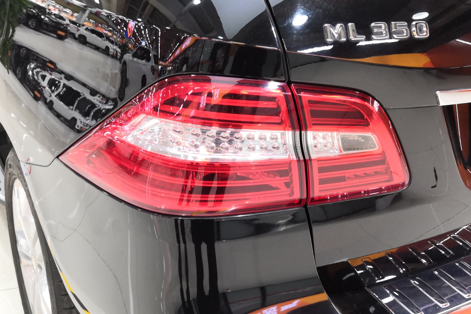 奔驰M级 ML350 [进口] 2012款 3.5L 自动 汽油 动感型 