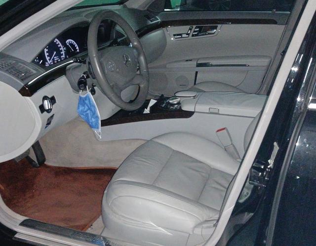 奔驰S级 S300 [进口] 2010款 3.0L 自动 汽油 商务型加长版 