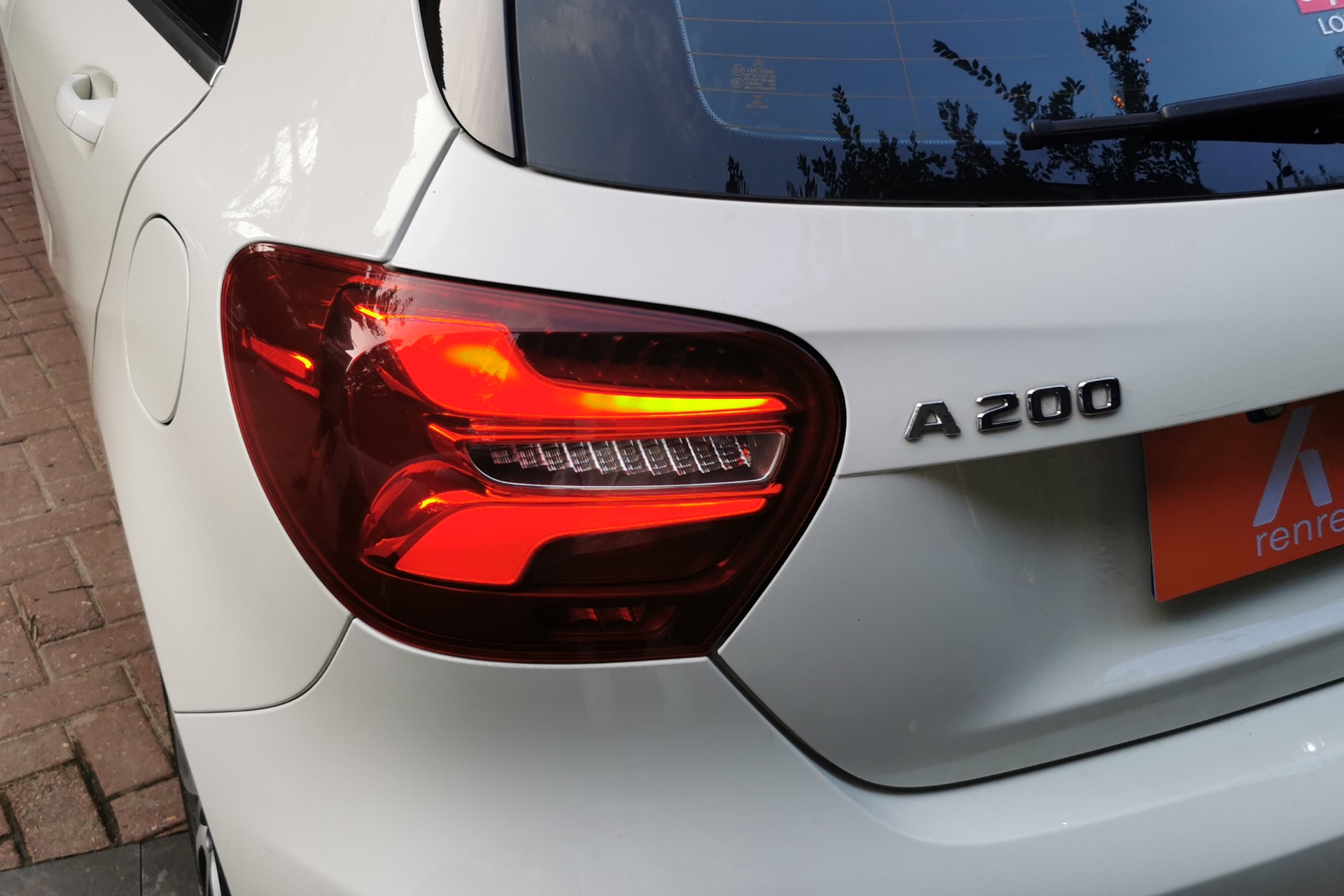 奔驰A级 A200 [进口] 2017款 1.6T 自动 汽油 运动型 