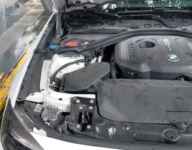 宝马3系GT 320i [进口] 2018款 2.0T 自动 汽油 M运动型 