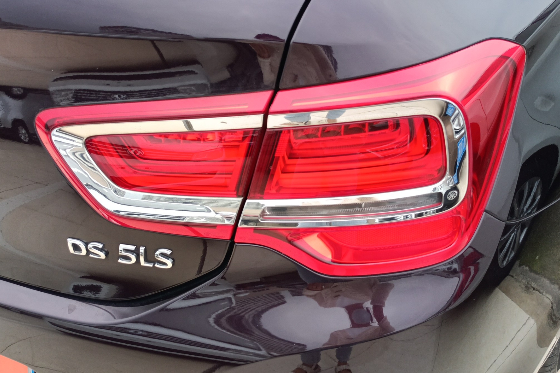 DS5LS三厢 2014款 1.6T 自动 4门5座三厢车 雅致版THP160 (国Ⅴ) 