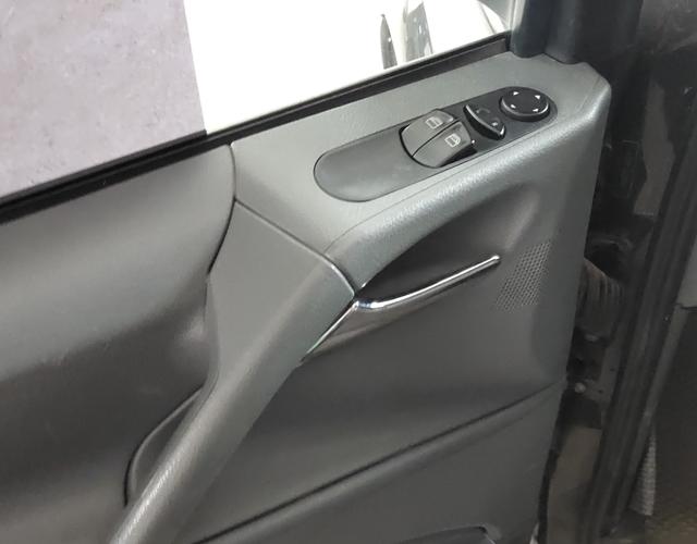 奔驰威霆 2013款 3.0L 自动 7座 汽油 精英版 (国Ⅳ) 