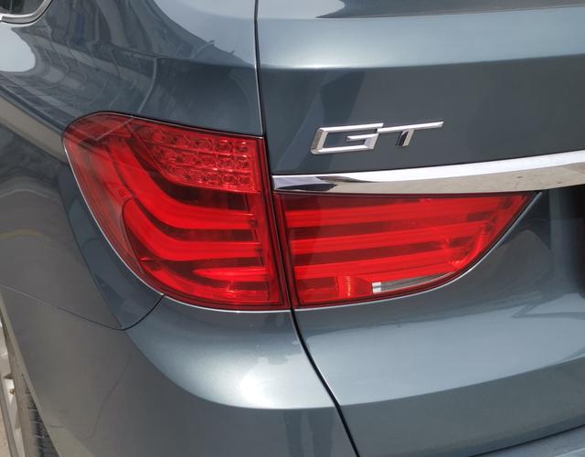 宝马5系GT 535i [进口] 2011款 3.0T 自动 汽油 典雅型 
