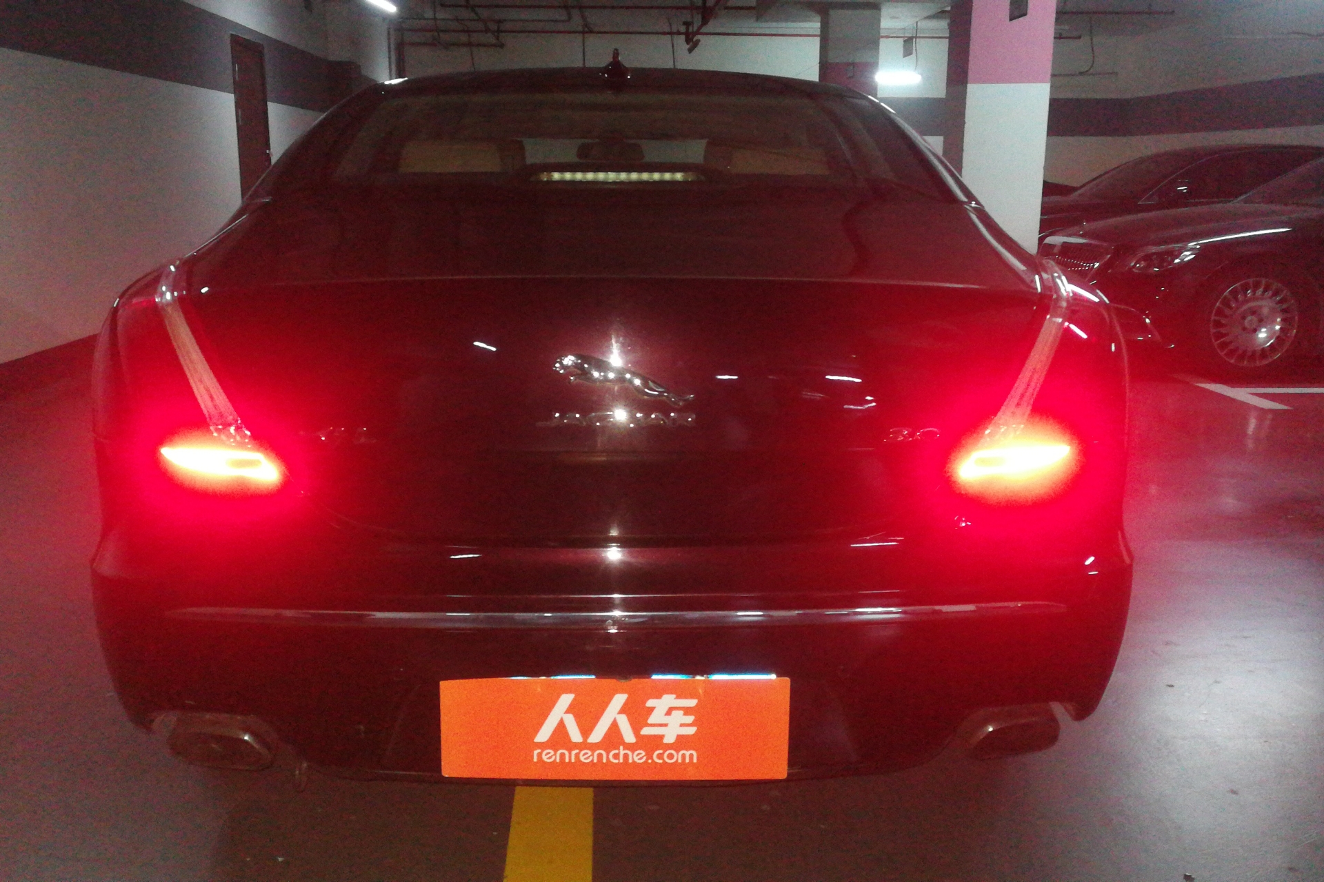 捷豹XJ L [进口] 2014款 2.0T 自动 汽油 全景商务版 (欧Ⅳ) 