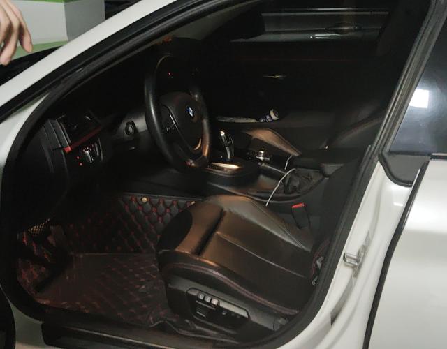 宝马4系四门轿跑 420i [进口] 2014款 2.0T 自动 设计套装 