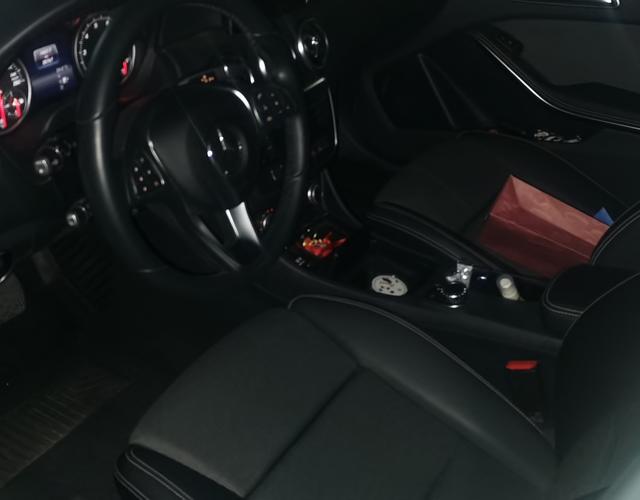 奔驰A级 A200 [进口] 2016款 1.6T 自动 汽油 动感型 
