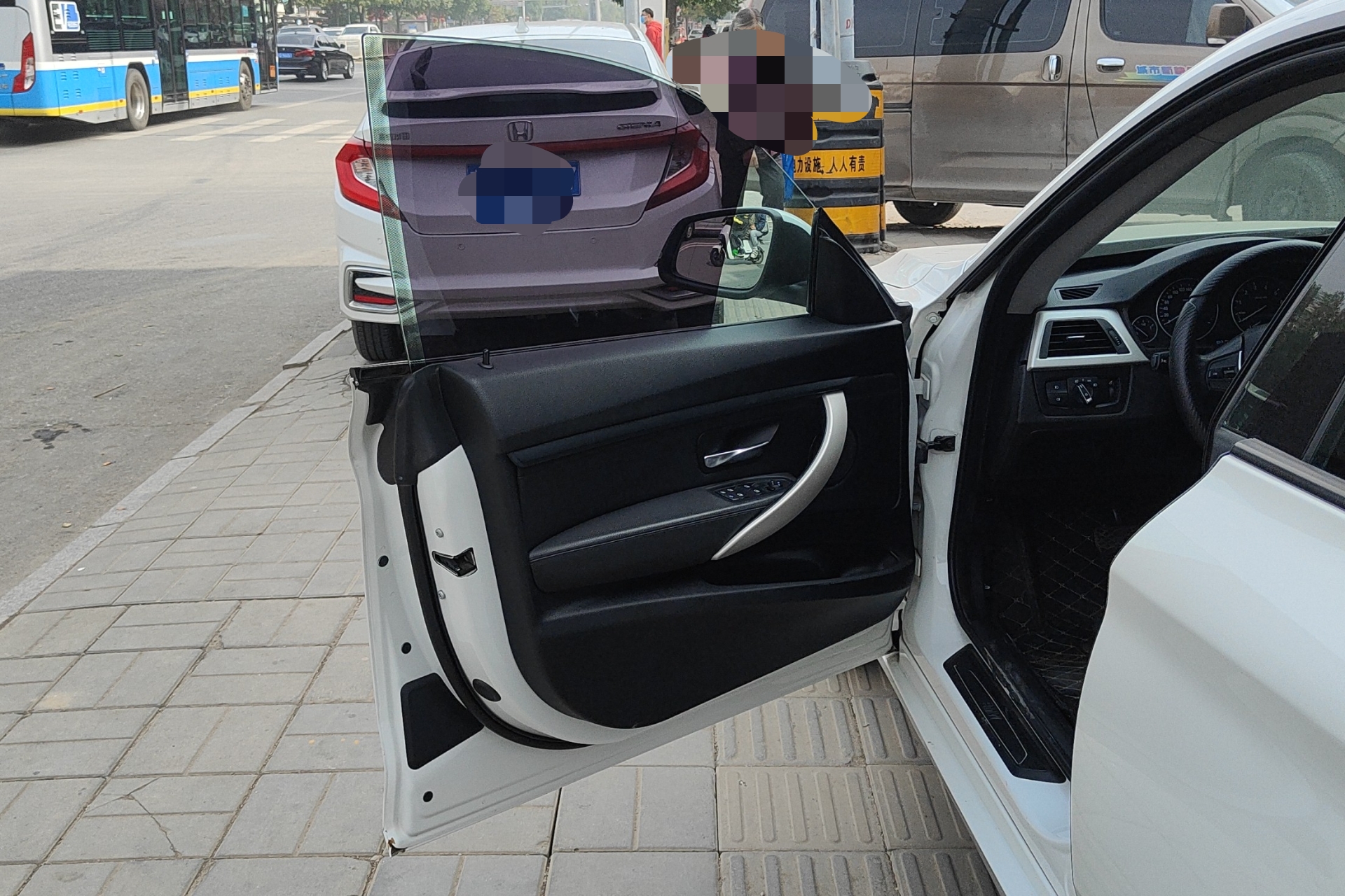 宝马3系GT 320i [进口] 2015款 2.0T 自动 汽油 领先型 