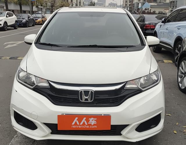 本田飞度 2018款 1.5L 自动 5门5座两厢车 舒适天窗型 (国Ⅴ) 