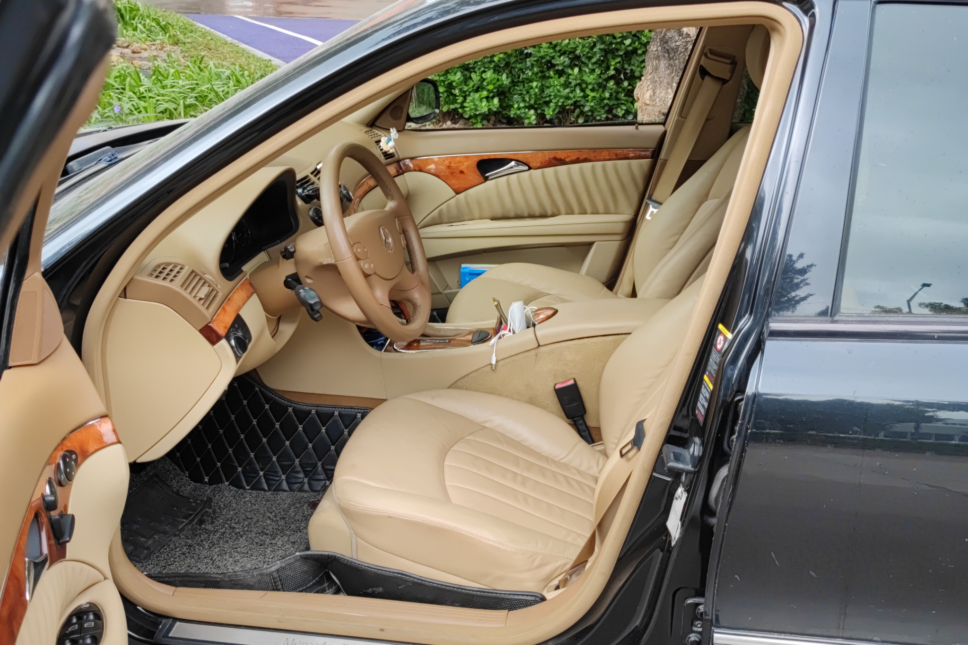 奔驰E级 E230 2007款 2.5L 自动 汽油 优雅型 (国Ⅳ) 