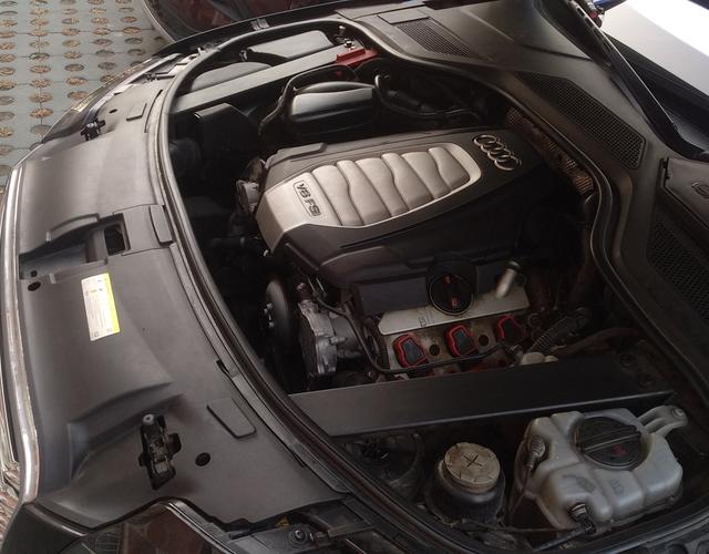 奥迪A8L 30 [进口] 2013款 2.5L 自动 汽油 舒适型 