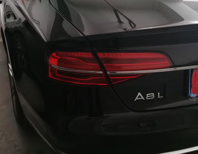 奥迪A8L 45TFSI [进口] 2016款 3.0T 自动 汽油 舒适型 