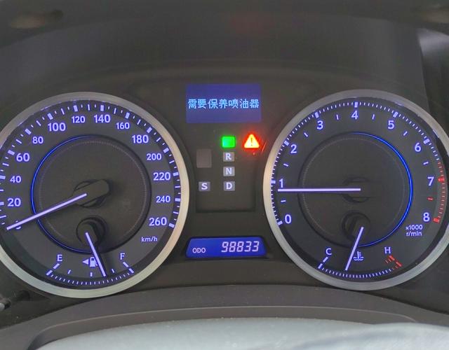 雷克萨斯IS 250 [进口] 2011款 2.5L 自动 汽油 运动版 
