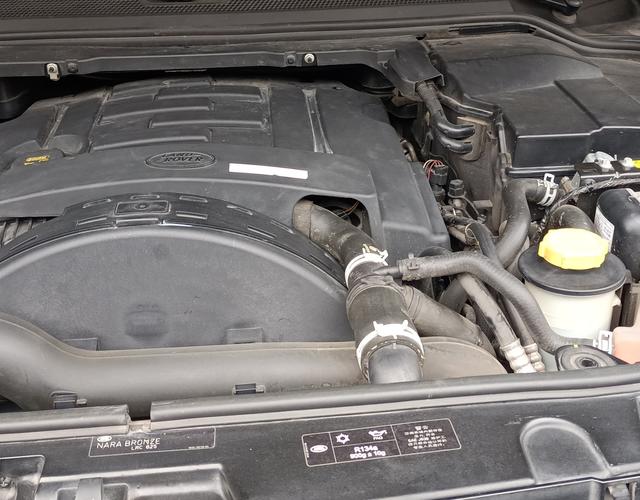 路虎发现 [进口] 2014款 3.0T 自动 四驱 柴油 HSE (欧Ⅴ) 