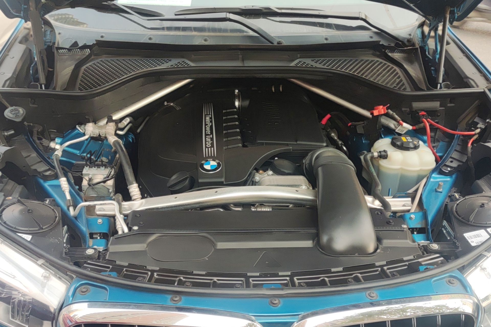 宝马X6 35i [进口] 2018款 3.0T 自动 四驱 汽油 领先型 
