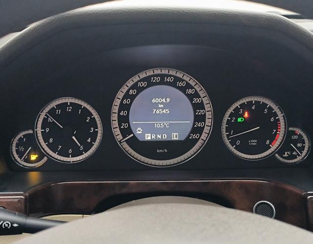 奔驰E级 E260 2010款 1.8T 自动 汽油 优雅型 (国Ⅳ) 