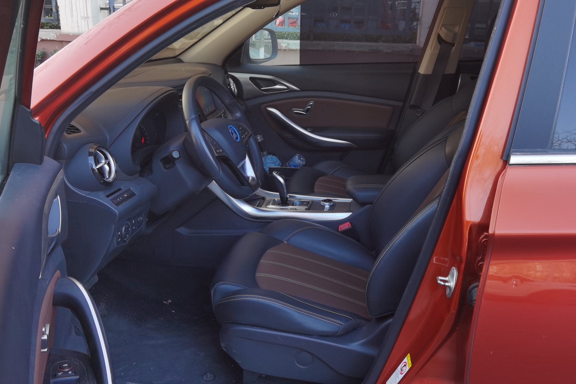 比亚迪宋EV300 2017款 自动 尊贵型 纯电动 