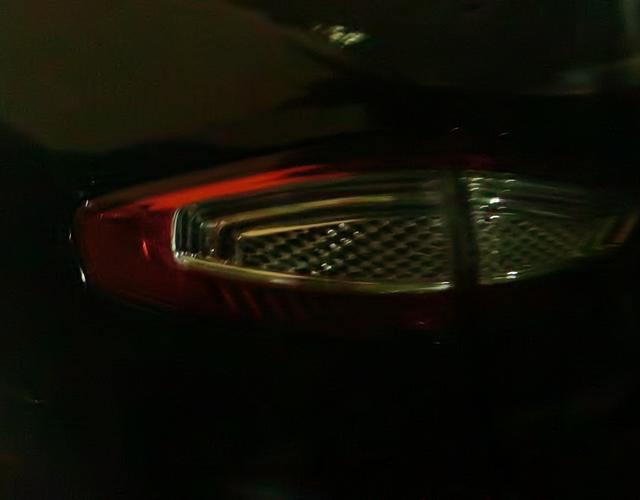 福特蒙迪欧 2011款 2.0T 自动 GTDi200时尚型 (国Ⅳ) 