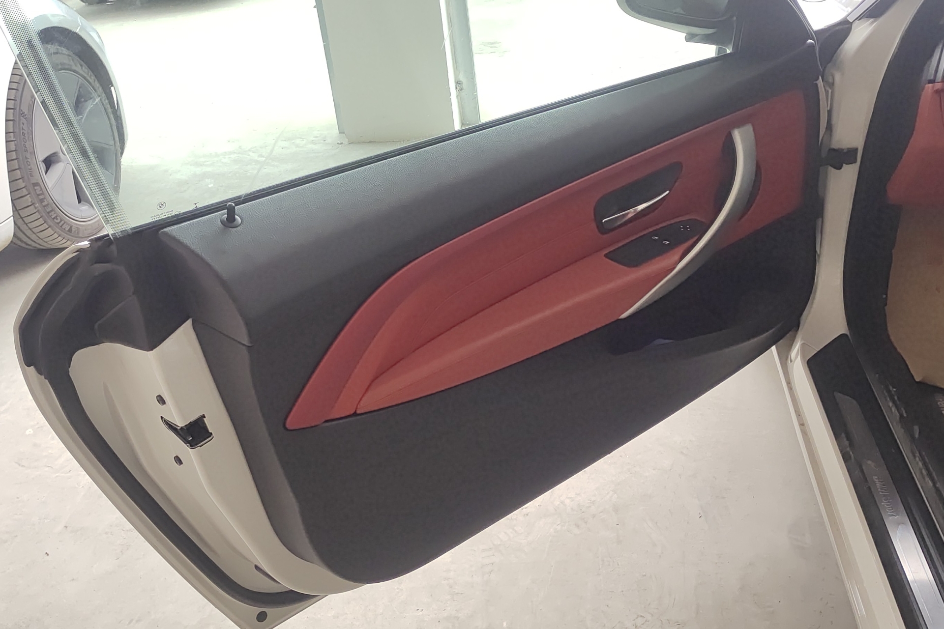 宝马4系双门轿跑 435i [进口] 2014款 3.0T 自动 运动设计套装 
