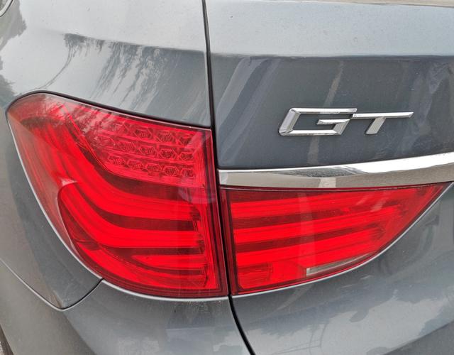 宝马5系GT 535i [进口] 2010款 3.0T 自动 汽油 豪华型 