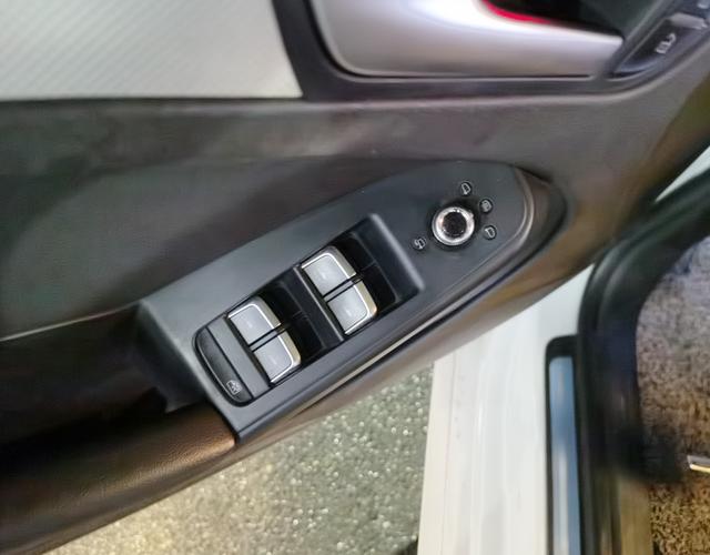 奥迪A5掀背 45TFSI [进口] 2014款 2.0T 自动 汽油 