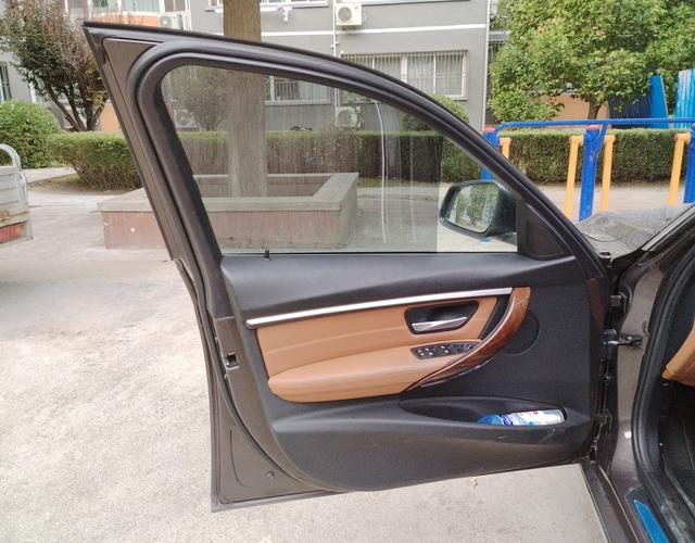 宝马3系 320Li 2015款 2.0T 自动 汽油 超悦版豪华设计套装 (国Ⅳ) 