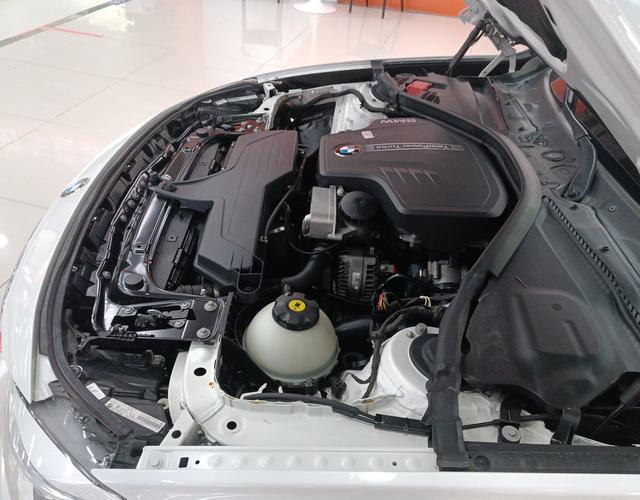宝马3系GT 320i [进口] 2013款 2.0T 自动 汽油 风尚设计套装 