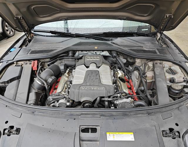 奥迪A8L 45 [进口] 2013款 3.0T 自动 汽油 舒适型 (国Ⅳ) 