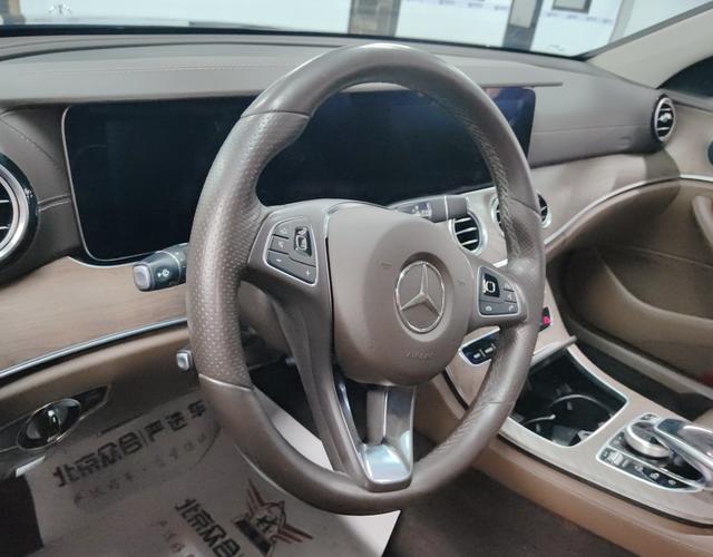 奔驰E级 E200L 2018款 2.0T 自动 汽油 改款 (国Ⅴ) 