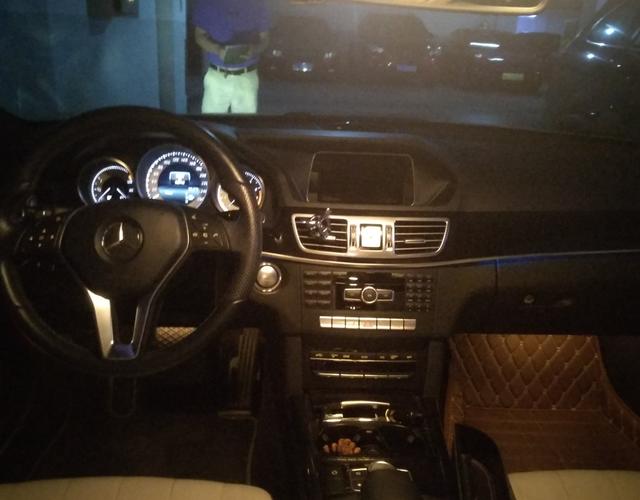 奔驰E级 E260L 2015款 2.0T 自动 汽油 运动型 (国Ⅳ) 