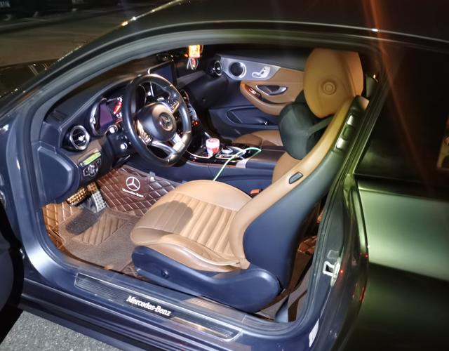 奔驰C级Coupe C200 [进口] 2018款 2.0T 自动 汽油 轿跑版 